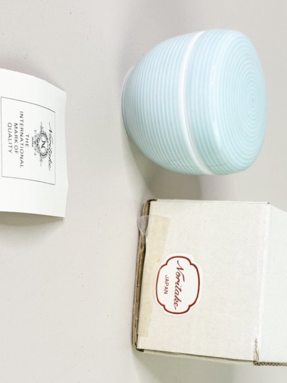 NORITAKE Porcelain Japan Light Blue Round Shape Pill Trinket Box Striped  EUC